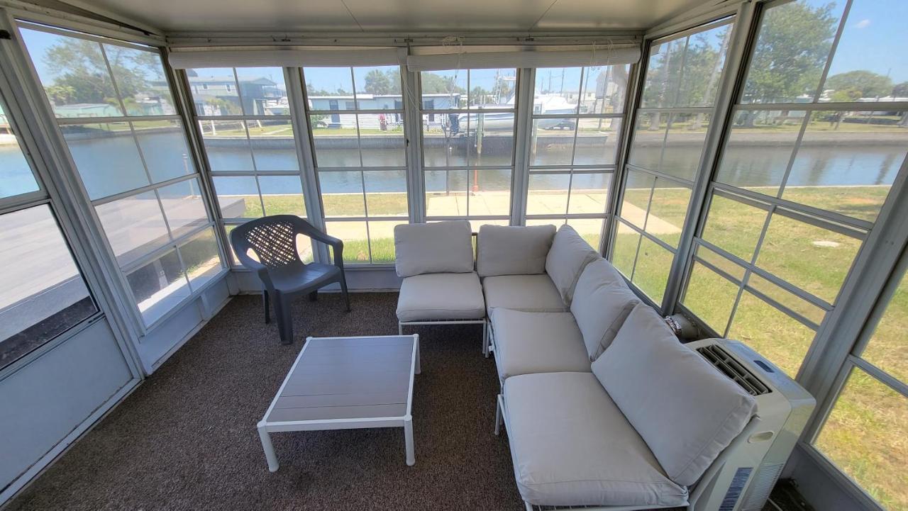 Hudson Water Front House Βίλα Εξωτερικό φωτογραφία